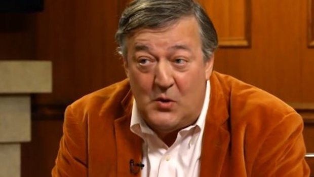 Stephen Fry has caused a social media furore after he said in a US interview that victims of rape should "grow up" and not feel sorry for themselves. 