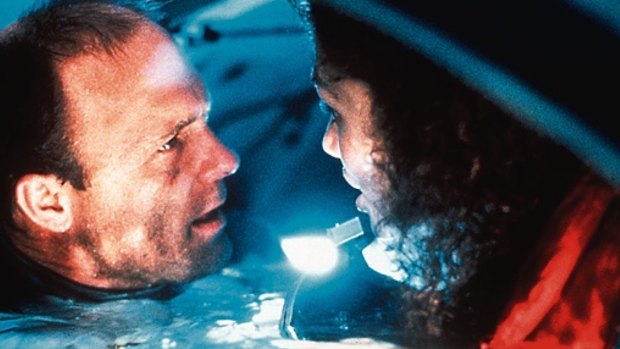 mary elizabeth mastrantonio hoy