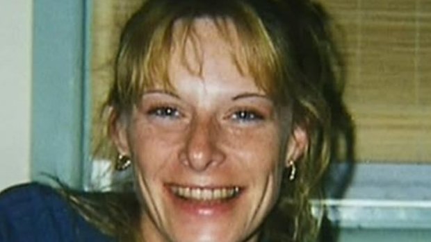 Karen Rae's remains were found beside the Frankston Freeway .