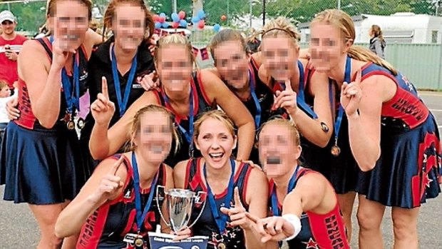 In May 2011, Kelly Howard bought 20 A-line netball dresses for the Bungaree Football Netball club.