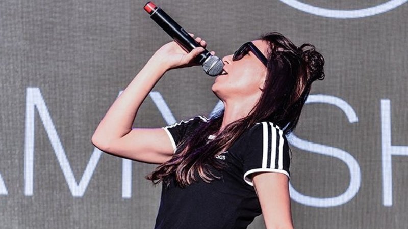 From A Dark Past To Adoration Amy Shark On Strength Success And A Debut Album