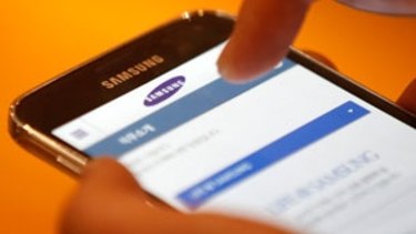 Samsung has questions to answer over its handling of a recently revealed security flaw.