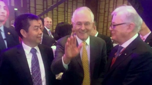 Landbridge head Ye Cheng, Prime Minister Malcolm Turnbull and then trade envoy Andrew Robb in Beijing in April 2016. Three months later, Mr Robb was on Mr Ye's payroll.