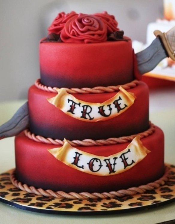 True love by Atomic Cakes.