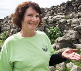 Laurie Rimon, who found the ancient gold Roman coin.