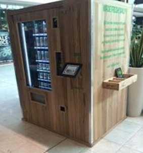 A fresh food vending machine, has made its debut at Melbourne's Westfield Doncaster mall. FuD is a dispensary food retailer, made of recyclable materials and provides healthy salads and snacks. 