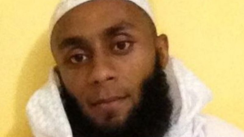 Australian Jihadist Wanted Martyr S Death For His Unborn Son Yilin ramazaninda (mart 623) otuz kişilik bir muefreze ile, aralarinda ebu cehil'in de bulundugu yaklaşik 300 kişilik bir suevari birligince korunan kureyş kervanini. australian jihadist wanted martyr s