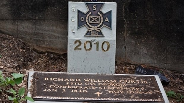The final resting place of  Richard William Curtis is among 29 American Civil War soldiers' graves in Queensland.