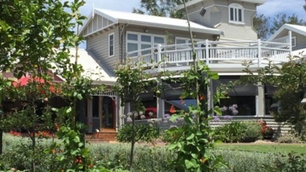 East Geelong's Arundel garden is open this weekend.