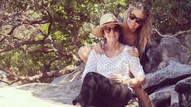 Jennifer Hawkins and her mum Gail.