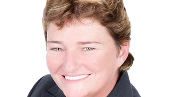 Elise Cottam has been dumped from One Nation.