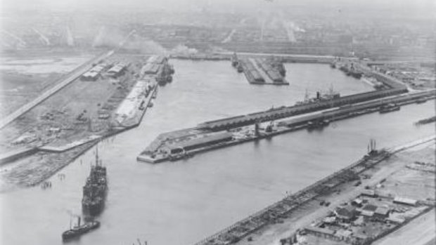 Docklands's Collins Wharf, circa 1925. 