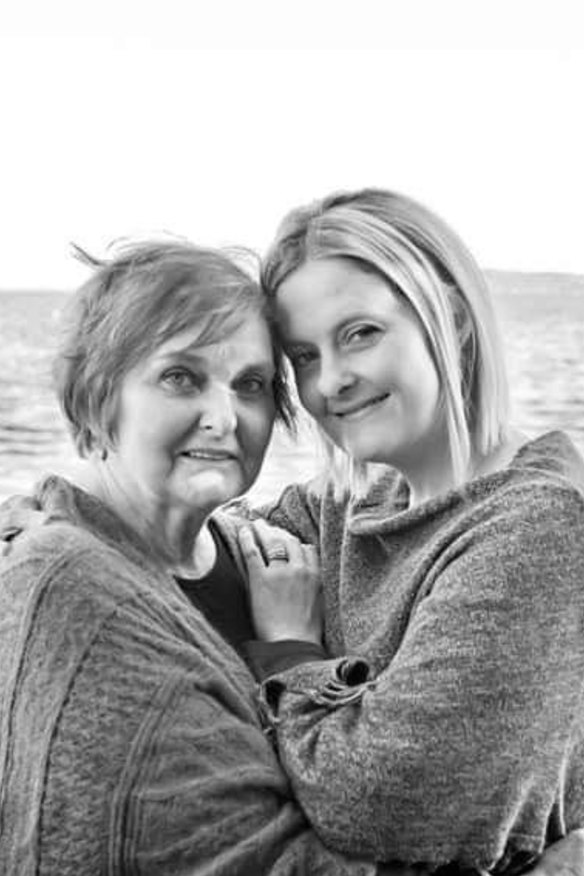 Kate Absolon and her mother Pam, who died in 2016. 