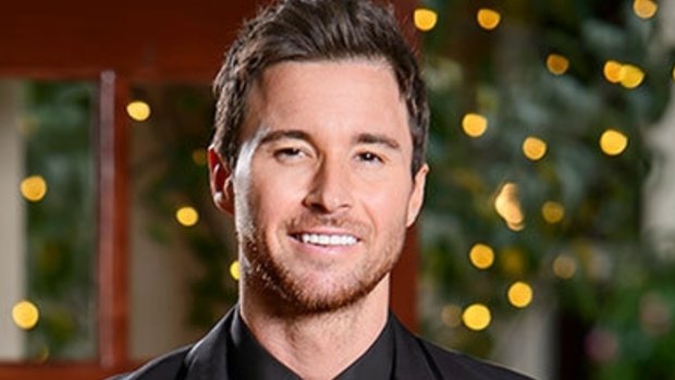 After claiming to be "bullied" after  The Bachelorette Australia, Michael Turnbull has decided to launch a self-help website in a bid to help others.