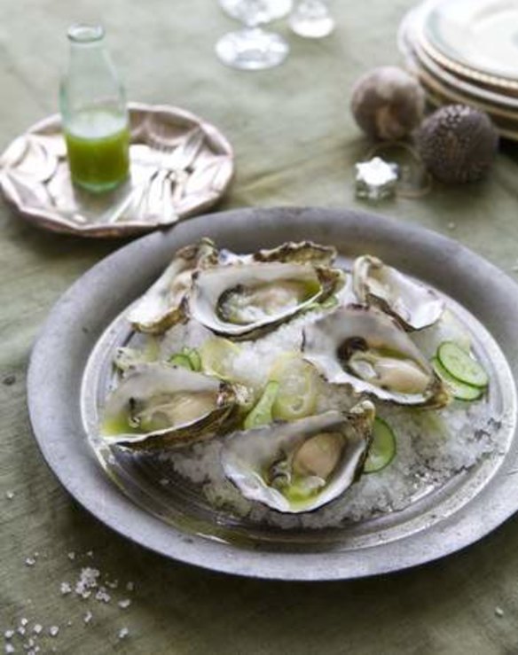 Oysters with a 'gin and tonic' dressing.