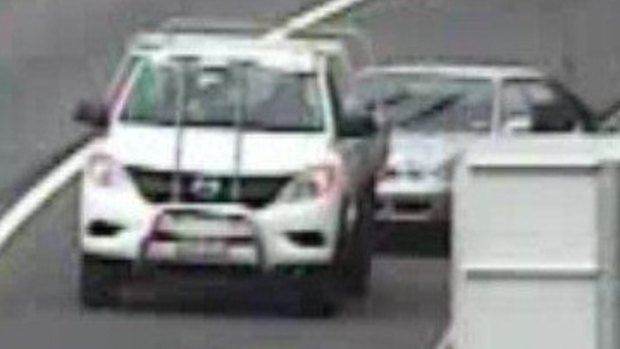 Police want to speak to the driver of this white ute. They believe missing woman Mihiata Bruce got into the car after a crash on the Gateway Motorway.