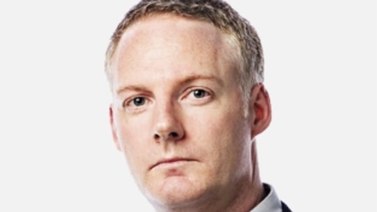 Square, dink, dinks, dinkus, head shot, sport, Sean Nicholls  