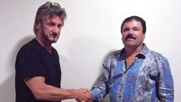 The New York Times has published a Rolling Stone photo of Sean Penn with El Chapo taken "for interview identification purposes".