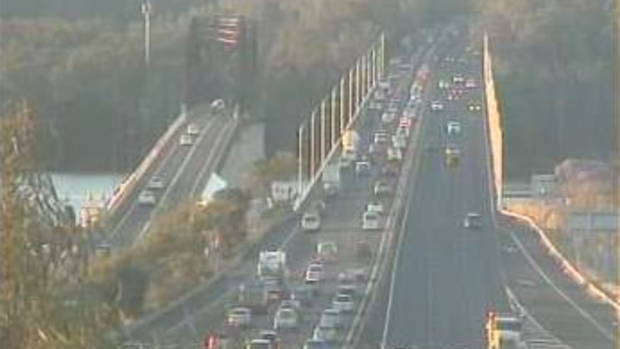 Traffic queued back on the Mooney Mooney Bridge after a truck breakdown. Photo: Live Traffic NSW