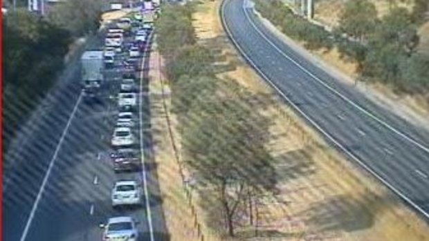 Southbound traffic on the M7 in Sydney's west remains heavy after a four-vehicle fatal accident on Tuesday morning. 