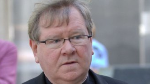 Father John Walshe, calls for the resignation of whom have been supported by a Mentone pastor.