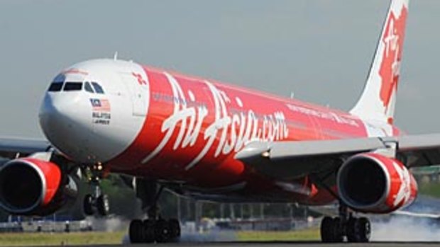 AirAsia flight was forced to turn back due to unruly behaviour of passengers.