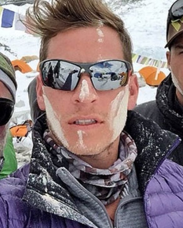 Google executive Dan Fredinburg is among the dead at Everest. 