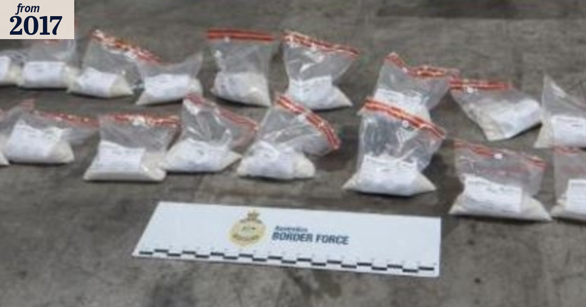 Police seize 375kg of ice drug in Sydney shipping container