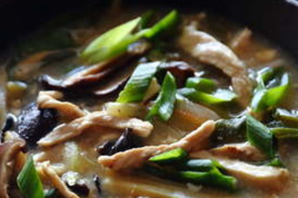 Sichuan hot and sour soup