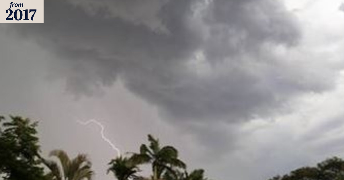 Queensland weather: Heavy rain causes flooding in central Qld