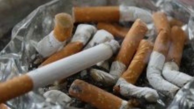 Gold Coast to consider smoking ban in Southport