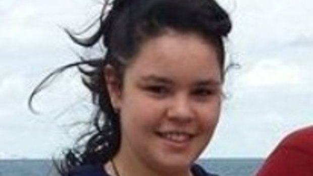 Police are appealling for help to find a 13-year-old girl missing from Highgate Hill.