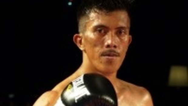 Boxer Anton Olarte has pleaded guilty to attempted rape.