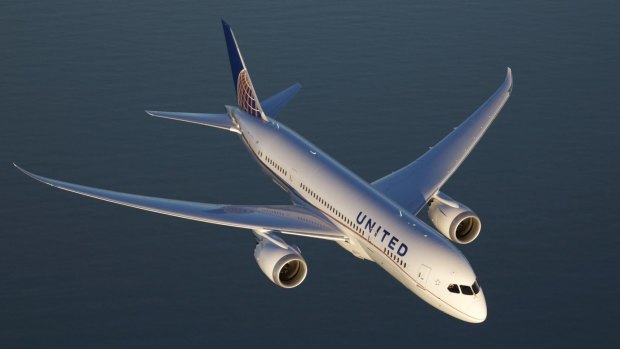 United Airlines direct flights from Sydney to Houston take off