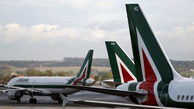 Alitalia international flight baggage top