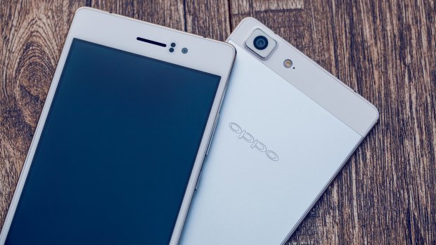 What s an Oppo Chinese company goes after Apple and Samsung with