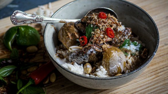 Beef cheek red curry sales