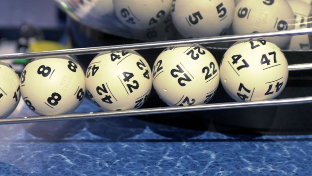 Monday shop lotto 3832