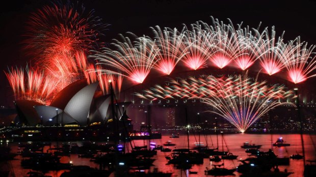 Sydney s New Year s Eve fireworks livestreamed to 1 billion people