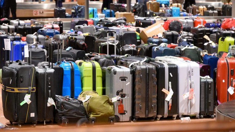 Lost luggage bag tag outlet
