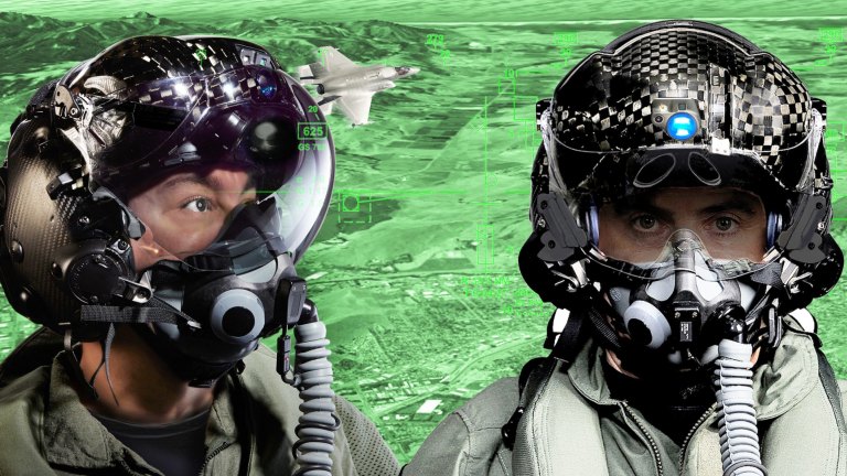 Revolutionary F 35 Joint Strike Fighter pilot s smart helmet will
