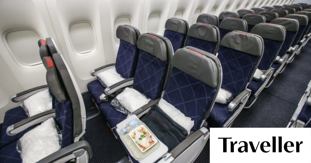 Airline review American Airlines Boeing 777 200 economy class