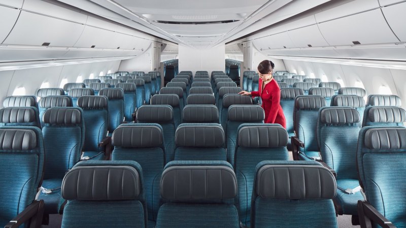 Cathay pacific baggage store policy international flights