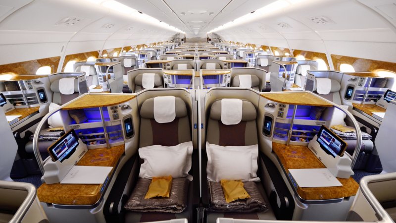 Emirates hand baggage business class top
