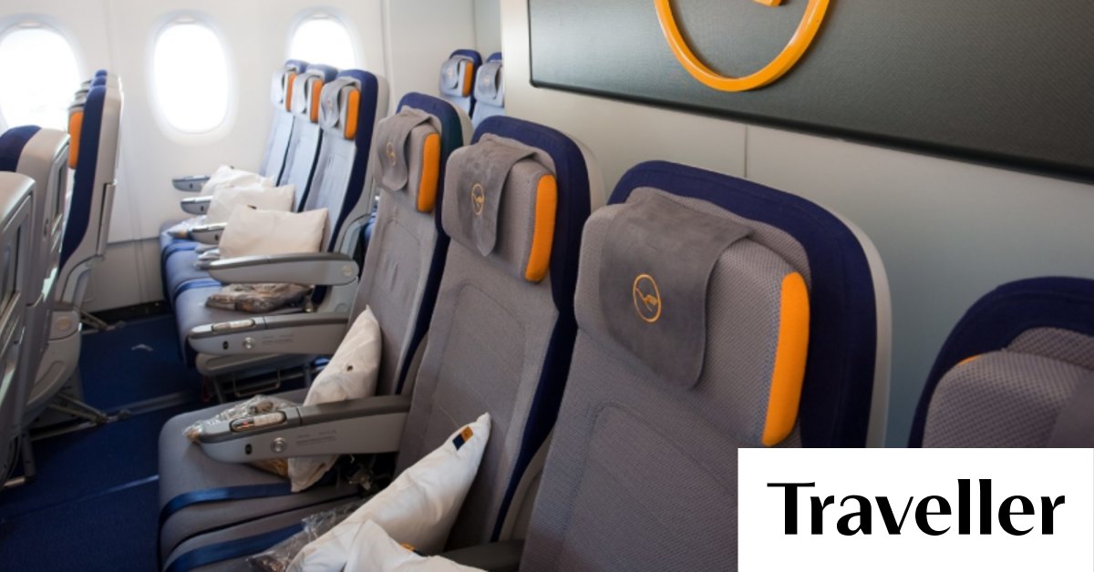 Airline review Lufthansa ecomony Frankfurt to Singapore