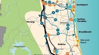 Clive Palmer banks on future Gold Coast light rail for 20,000 new residents