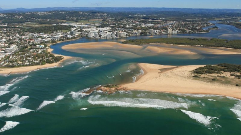 Maroochydore beach shop