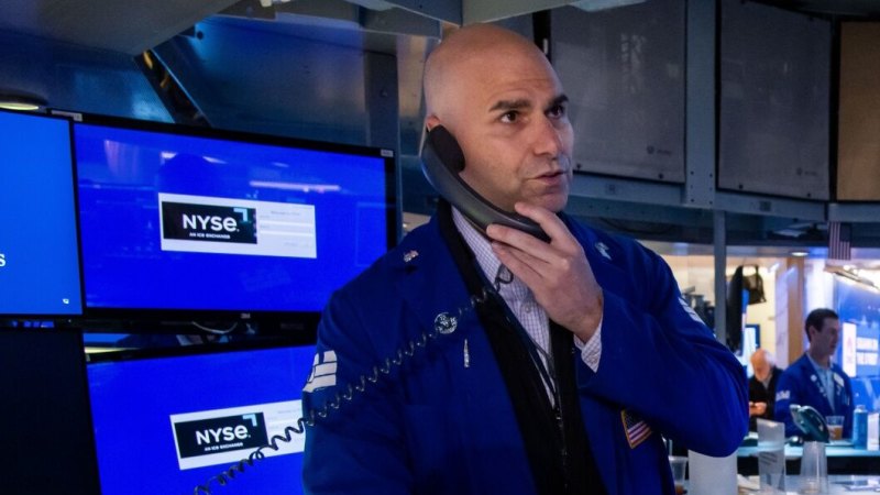 ASX set to slide, Wall Street retreats ahead of Trump’s tariffs deadline