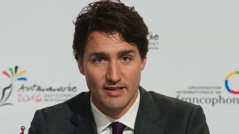 After Justin Trudeau praises Fidel Castro, Twitter surges ...