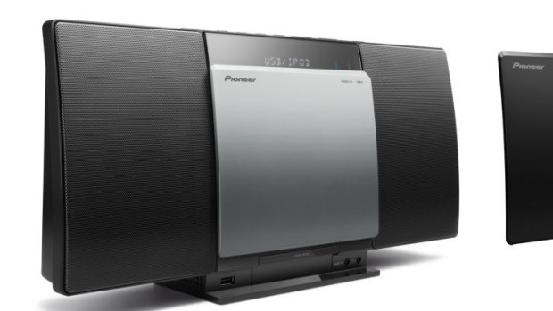 Pioneer iphone dock clearance